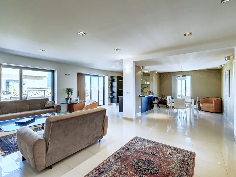 2 bed Penthouse For Sale in Sliema, Sliema - thumb 2