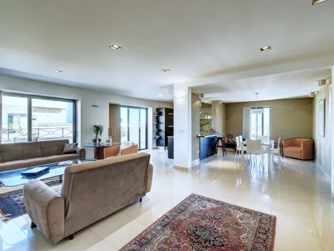 2 bed Penthouse For Sale in Sliema, Sliema - thumb 2