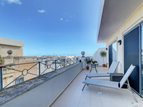 2 bed Penthouse For Sale in Sliema, Sliema - thumb 3