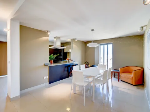 2 bed Penthouse For Sale in Sliema, Sliema - thumb 8