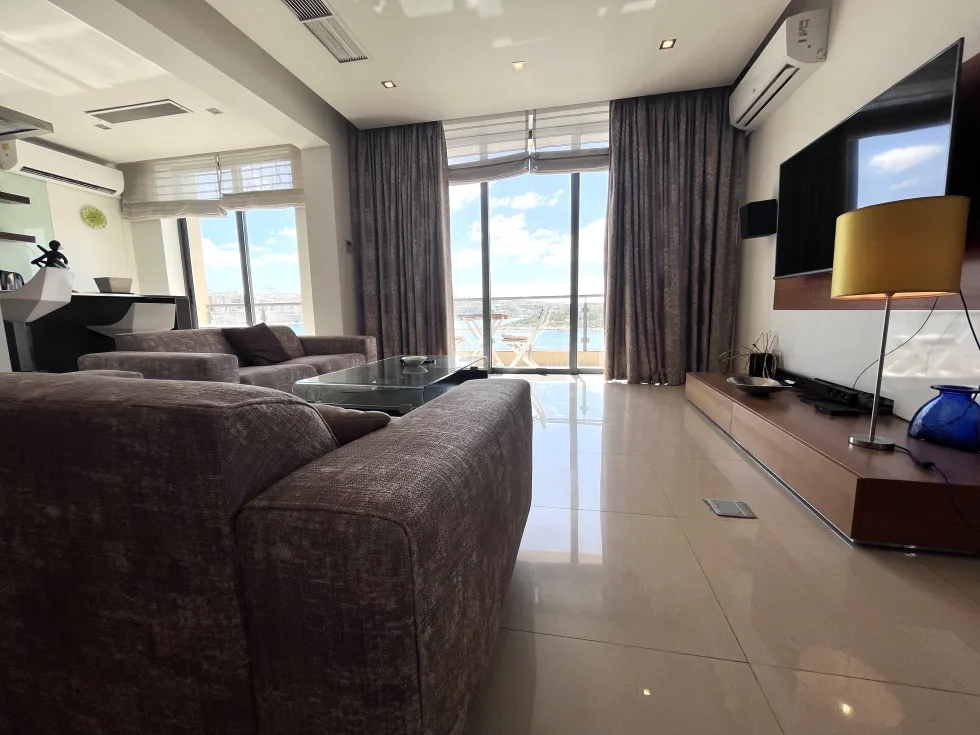 3 bed Apartment For Rent in Sliema, Sliema - thumb 3