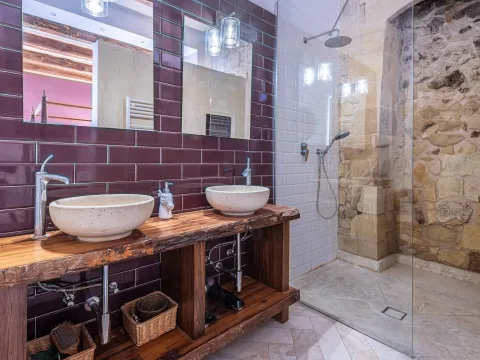 5 bed Town House For Rent in Senglea, Senglea - thumb 8