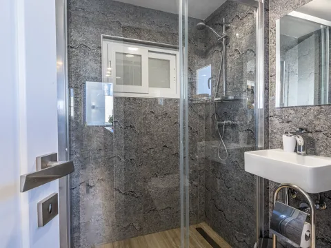 4 bed Town House For Sale in St Paul's Bay, St Paul's Bay - thumb 14