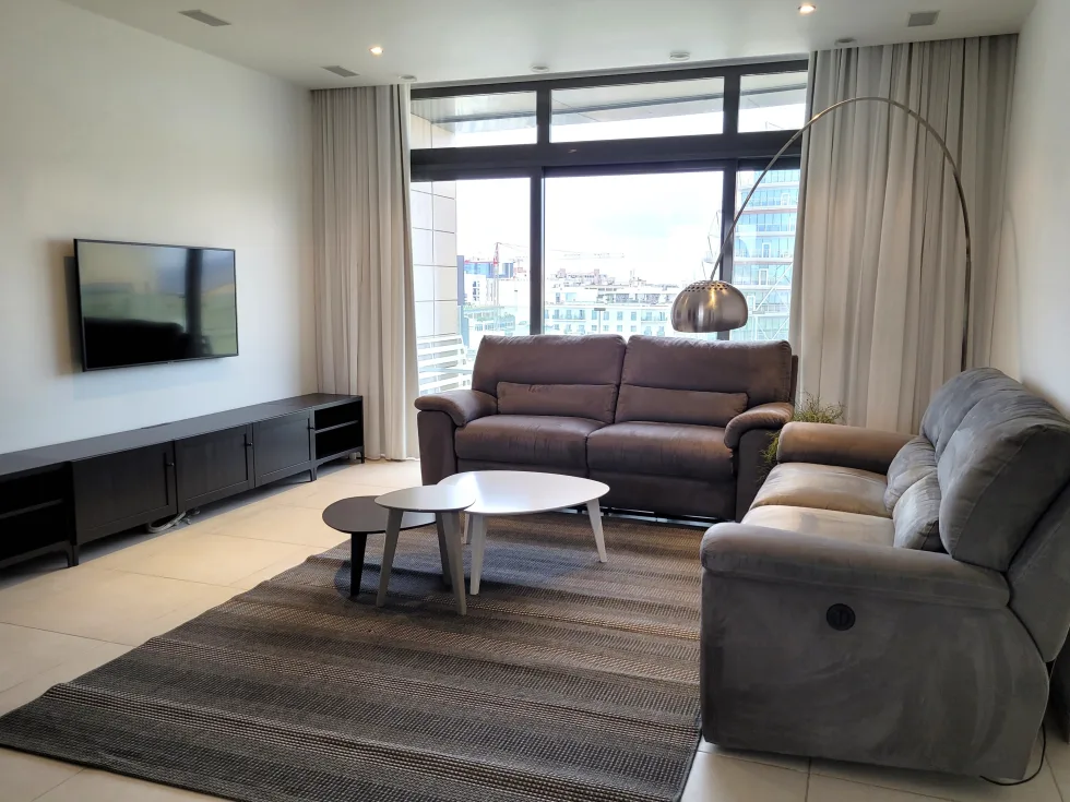 1 bed Apartment For Rent in St Julian's, St Julian's - thumb 1