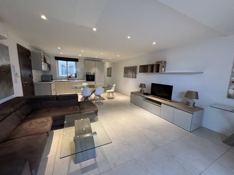 3 bed Apartment For Rent in Ibragg, Ibragg - thumb 1