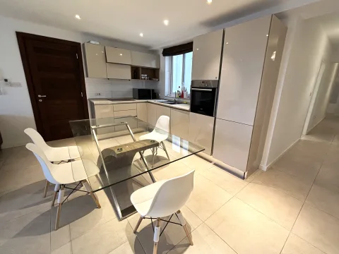 3 bed Apartment For Rent in Ibragg, Ibragg - thumb 5