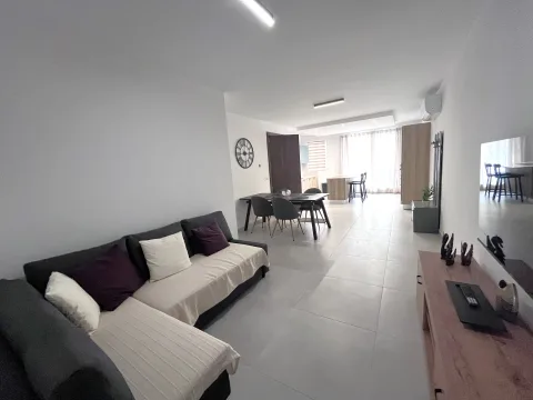 3 bed Maisonette For Rent in Naxxar, Naxxar - thumb 3