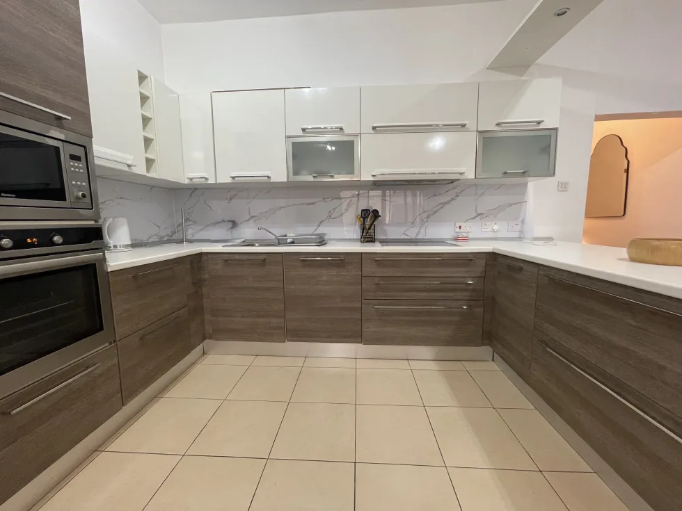 2 bed Apartment For Rent in Sliema, Sliema - thumb 4