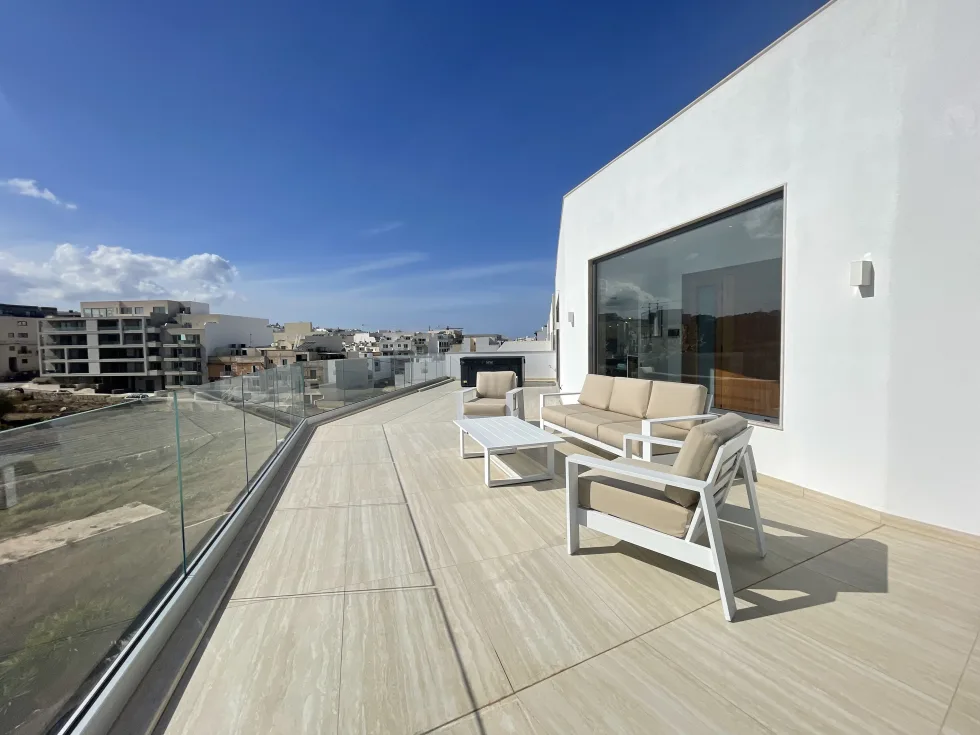 2 bed Penthouse For Rent in Swieqi, Swieqi - thumb 3