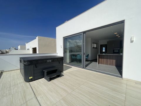 2 bed Penthouse For Rent in Swieqi, Swieqi - thumb 4