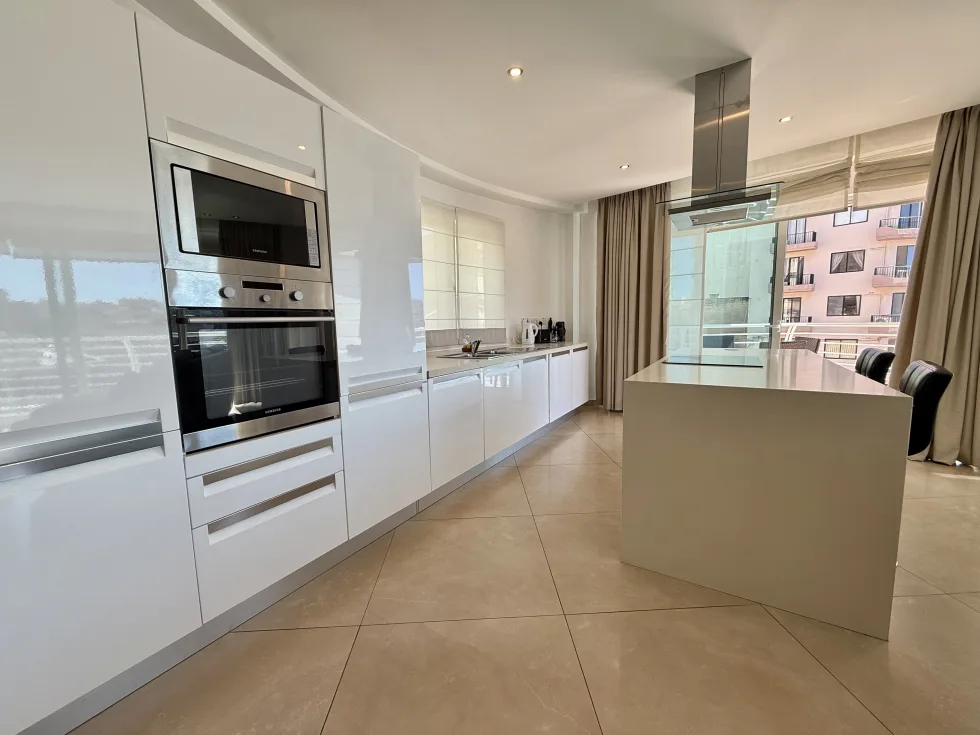 2 bed Apartment For Rent in St Julian's, St Julian's - thumb 6