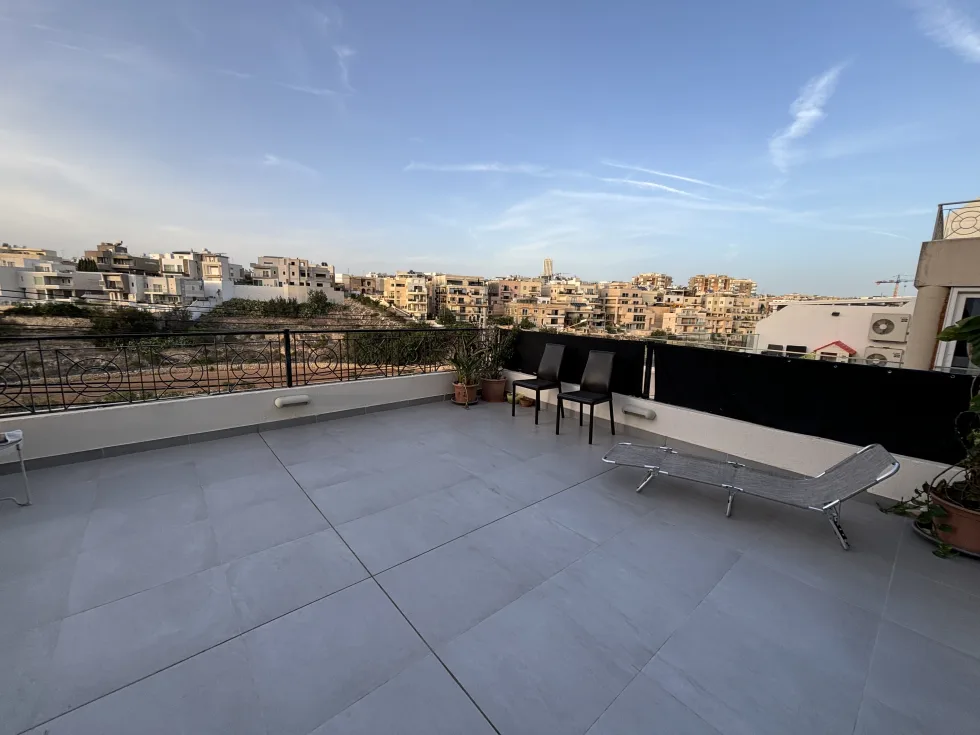 4 bed Maisonette For Rent in San Gwann, San Gwann - thumb 1