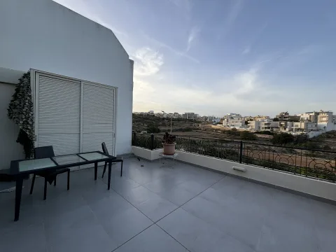 4 bed Maisonette For Rent in San Gwann, San Gwann - thumb 4