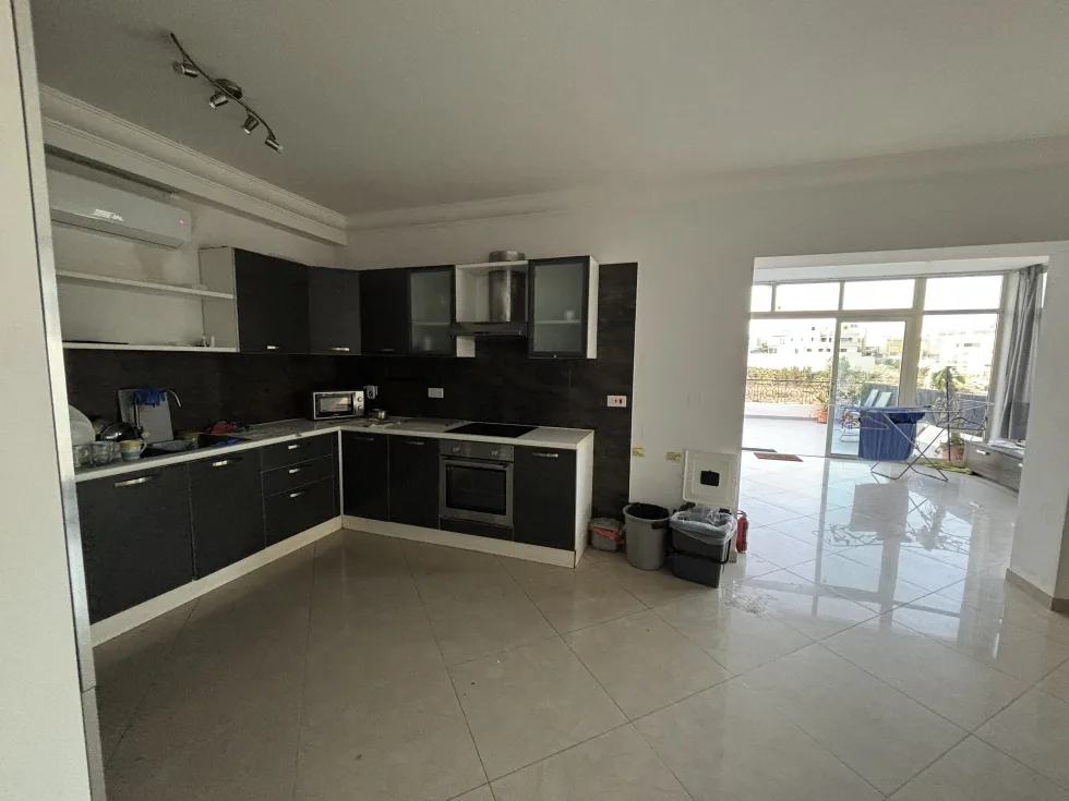 4 bed Maisonette For Rent in San Gwann, San Gwann - thumb 8