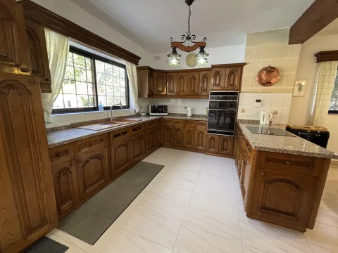 4 bed Villa For Rent in Madliena, Madliena - thumb 13