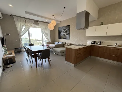 2 bed Apartment For Rent in St Julian's, St Julian's - thumb 2