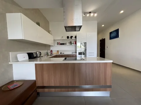 2 bed Apartment For Rent in St Julian's, St Julian's - thumb 4