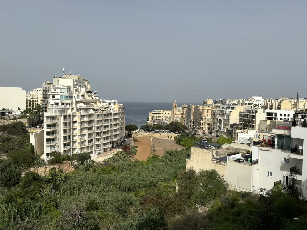 2 bed Apartment For Rent in St Julian's, St Julian's - thumb 9