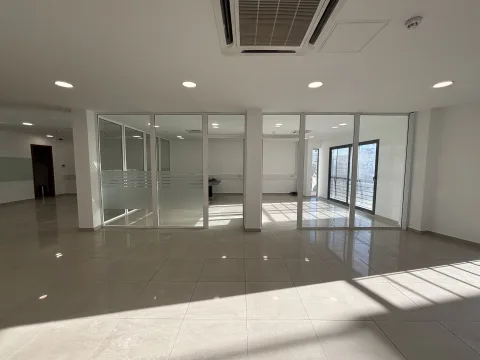 0 bed Office For Rent in Sliema, Sliema - thumb 2