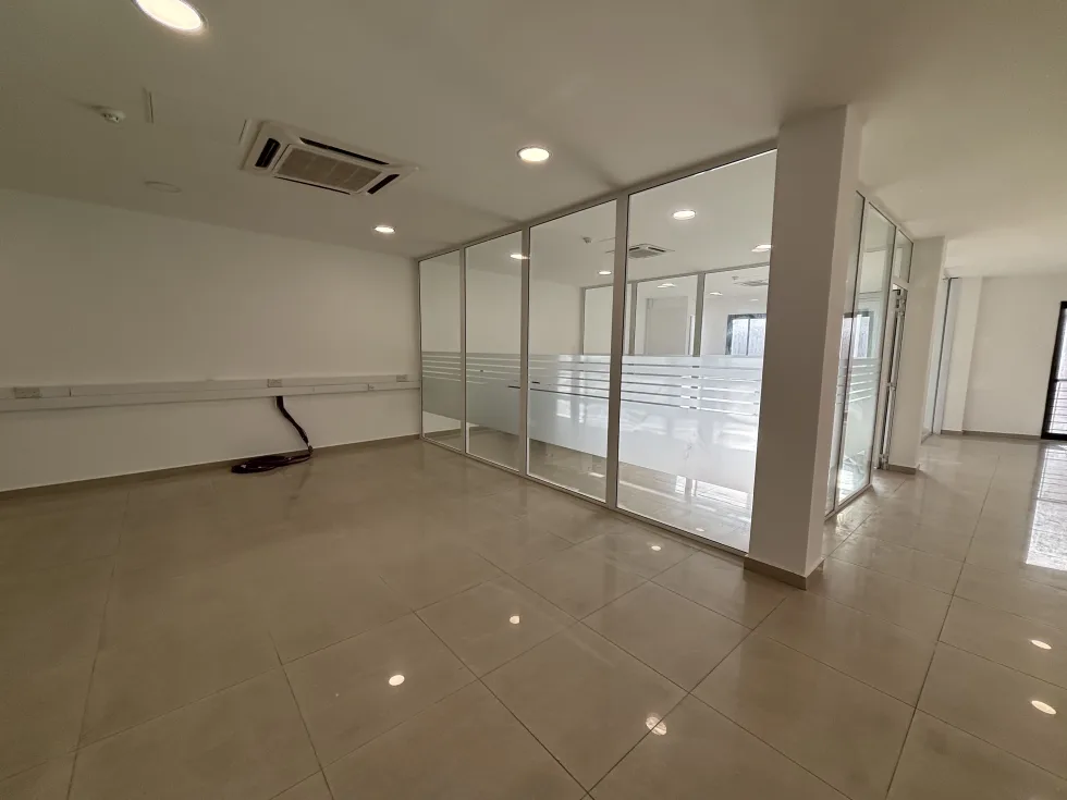 0 bed Office For Rent in Sliema, Sliema - thumb 3
