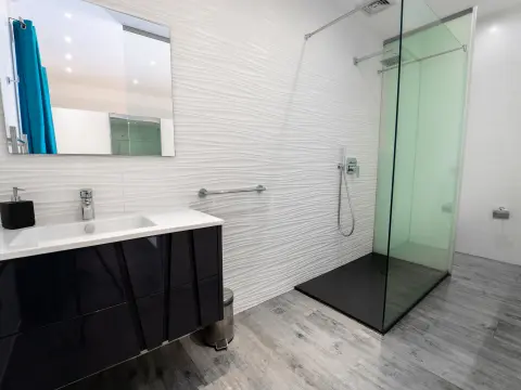 3 bed Apartment For Rent in Ta' Xbiex, Ta' Xbiex - thumb 21