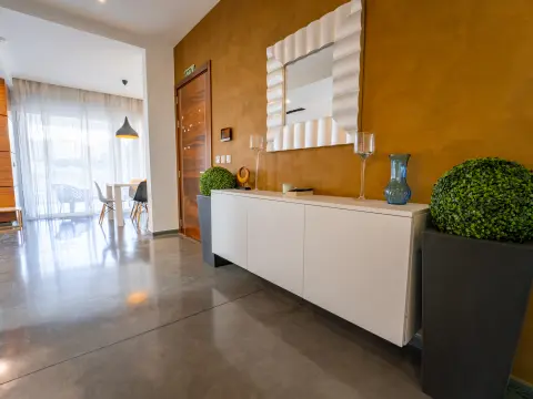 3 bed Apartment For Rent in Ta' Xbiex, Ta' Xbiex - thumb 4