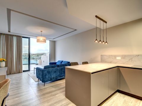 3 bed Penthouse For Rent in Qawra, Qawra - thumb 7