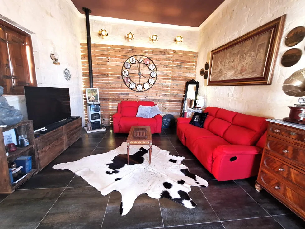 3 bed House of Character For Rent in Zejtun, Zejtun - thumb 9