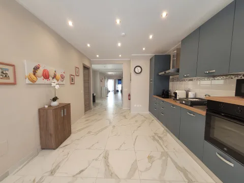 3 bed Apartment For Rent in Swieqi, Swieqi - thumb 5