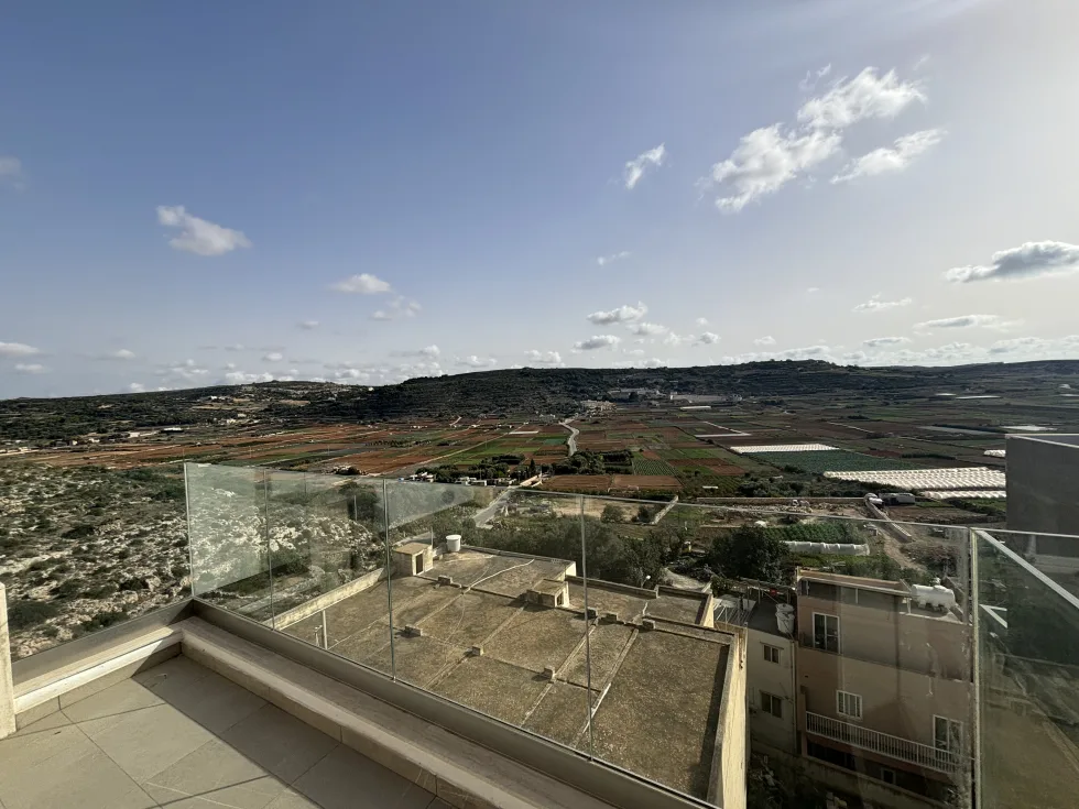 2 bed Penthouse For Rent in Mellieha, Mellieha - thumb 1