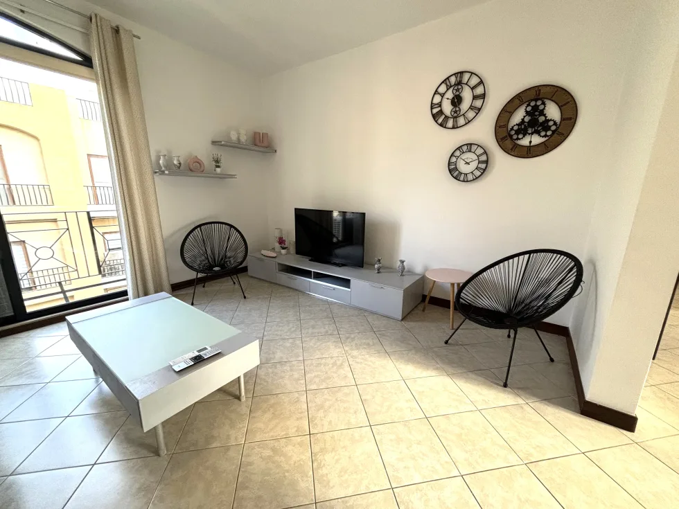 3 bed Apartment For Rent in Sliema, Sliema - thumb 2