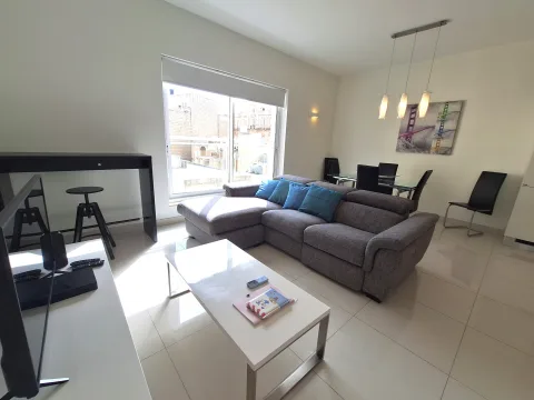 2 bed Apartment For Rent in Sliema, Sliema - thumb 1