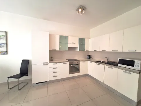 2 bed Apartment For Rent in Sliema, Sliema - thumb 3