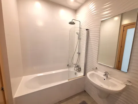 2 bed Apartment For Rent in Sliema, Sliema - thumb 6