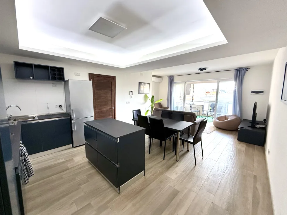 2 bed Apartment For Rent in St Julian's, St Julian's - thumb 1