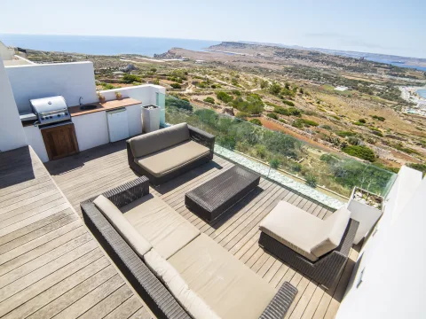 2 bed Penthouse For Rent in Mellieha, Mellieha - thumb 1