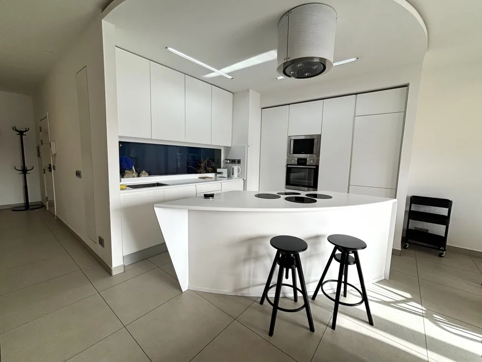 2 bed Apartment For Rent in St Julian's, St Julian's - thumb 5