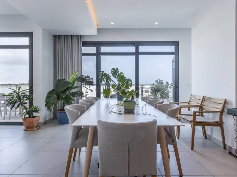3 bed Penthouse For Sale in St Julian's, St Julian's - thumb 3