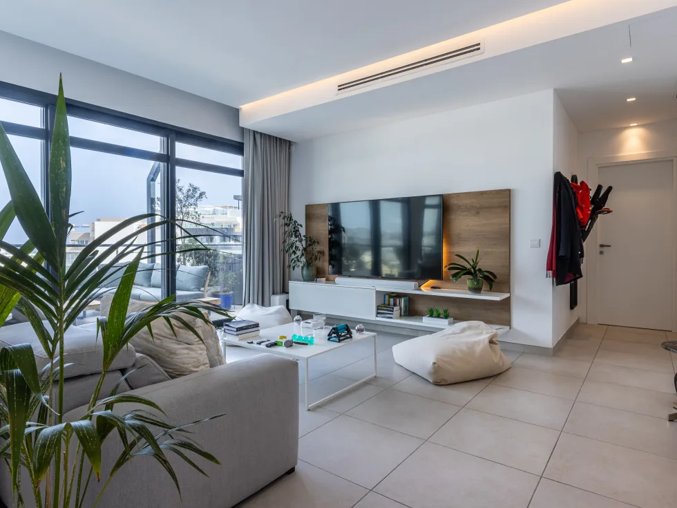 3 bed Penthouse For Sale in St Julian's, St Julian's - thumb 9