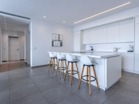 3 bed Penthouse For Sale in St Julian's, St Julian's - thumb 1