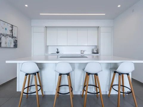 3 bed Penthouse For Sale in St Julian's, St Julian's - thumb 2