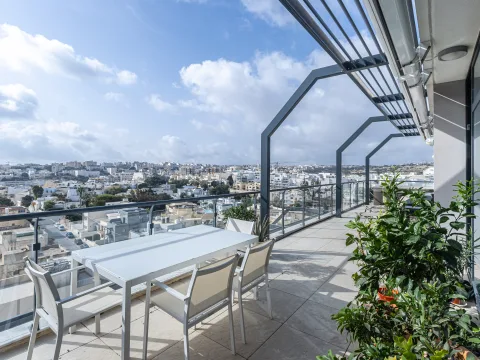 3 bed Penthouse For Sale in St Julian's, St Julian's - thumb 6