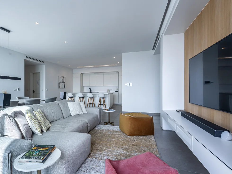 3 bed Penthouse For Sale in St Julian's, St Julian's - thumb 8