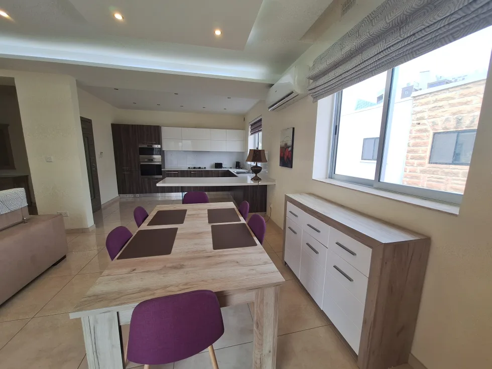 3 bed Apartment For Rent in Qawra, Qawra - thumb 5