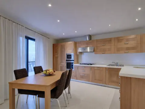 3 bed Apartment For Sale in San Gwann, San Gwann - thumb 4