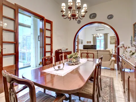 4 bed Town House For Sale in Sliema, Sliema - thumb 3