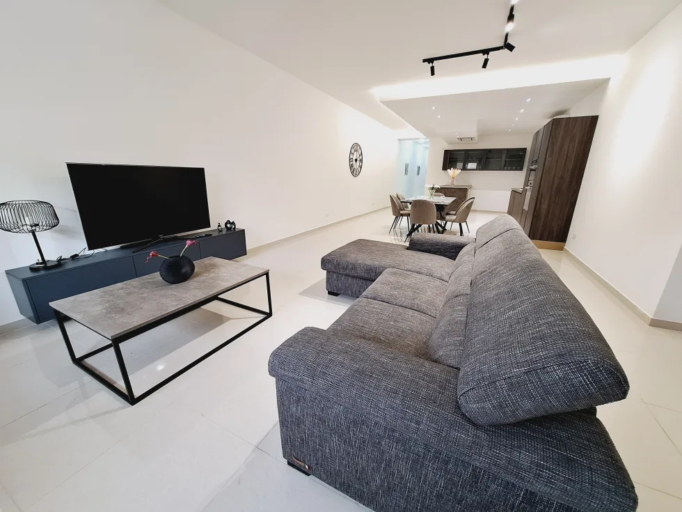 3 bed Maisonette For Rent in Attard, Attard - thumb 5