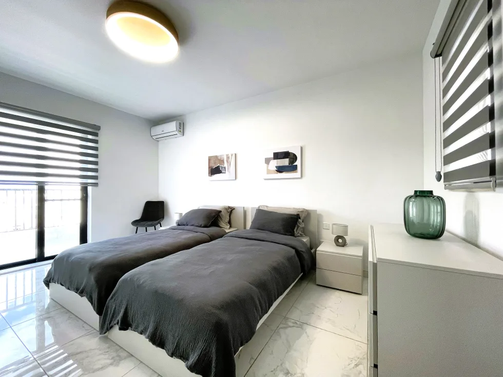 2 bed Penthouse For Rent in Sliema, Sliema - thumb 15