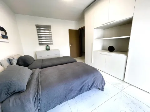 2 bed Penthouse For Rent in Sliema, Sliema - thumb 16