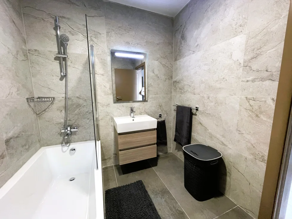 2 bed Penthouse For Rent in Sliema, Sliema - thumb 17